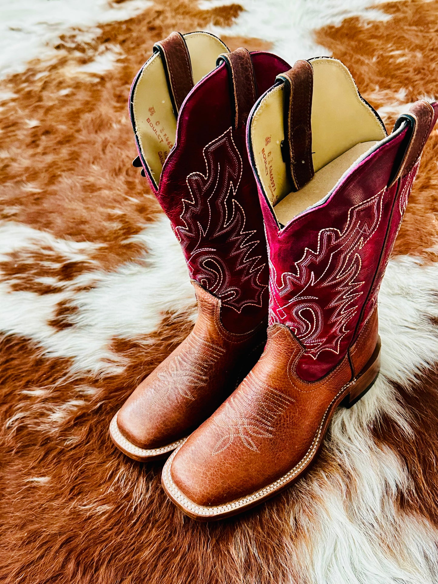 Ladies Boulet Boot #6251-Shrunken Bomber w/Magenta Upper 13" Leather Sole