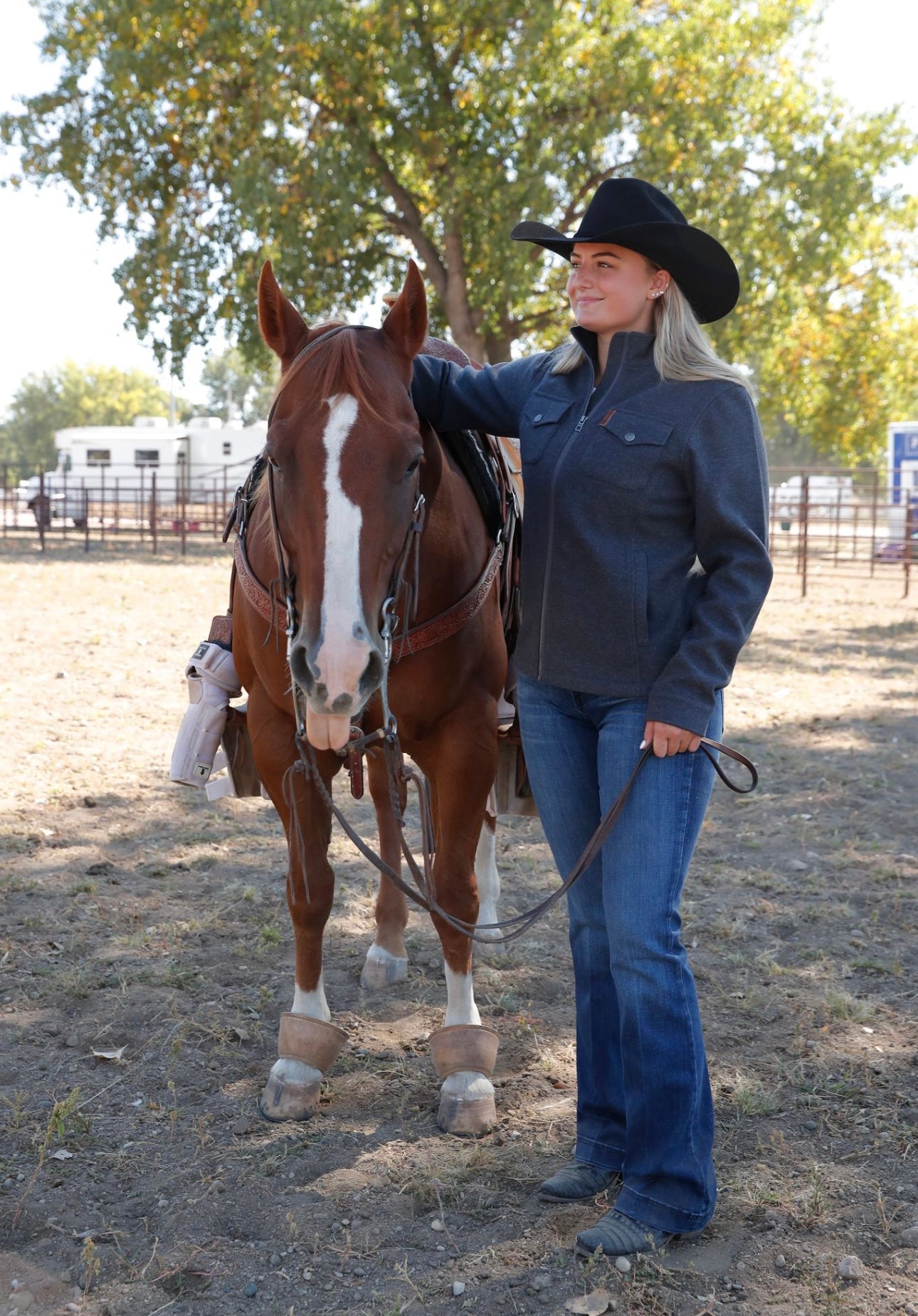 Ladies Cinch Charcoal Shirt Jacket