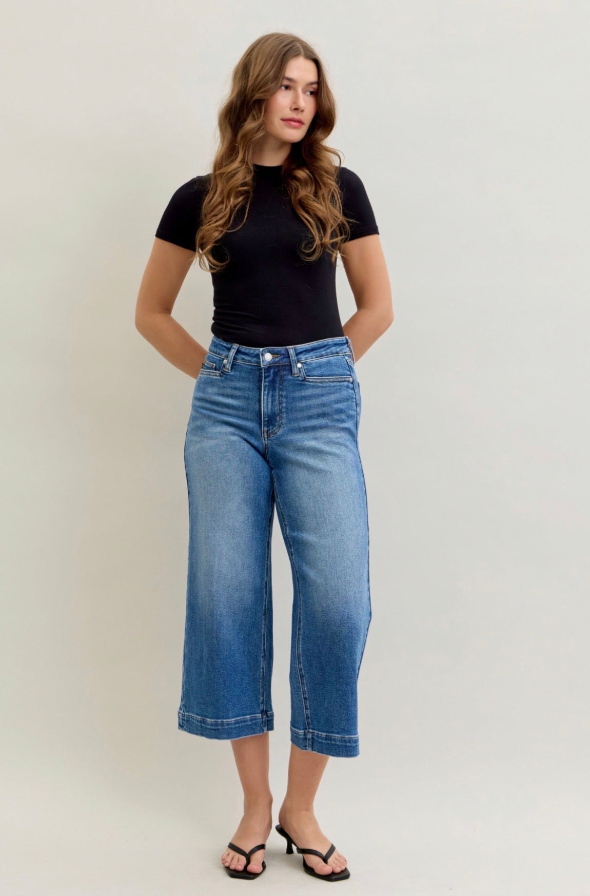 Wide Crop Vintage Pockets w/Wide Hem by Judy Blue