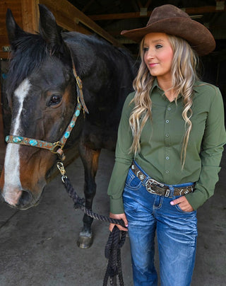 Cowgirl Tuff Breathable Pullover in Solid Olive Green