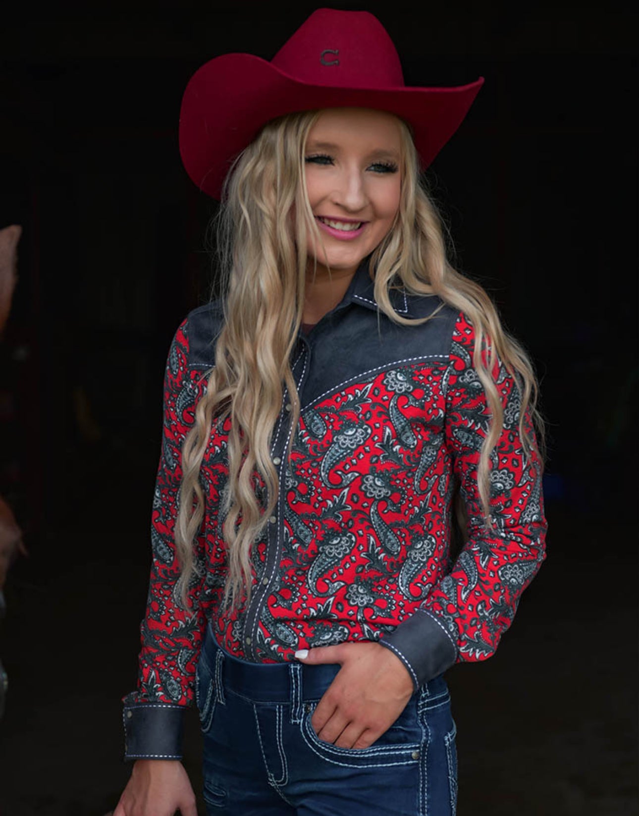 Ladies Pullover Shirt in Red Paisley/Gray Suede Stretch Jersey